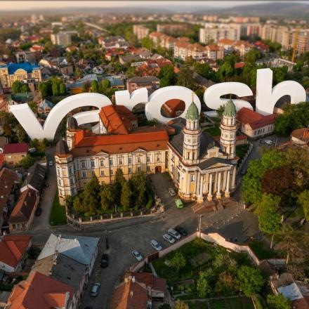 Айдентика медіа Varosh